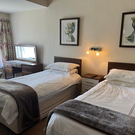 ليستول Palmgrove Bed & Breakfast المظهر الخارجي الصورة