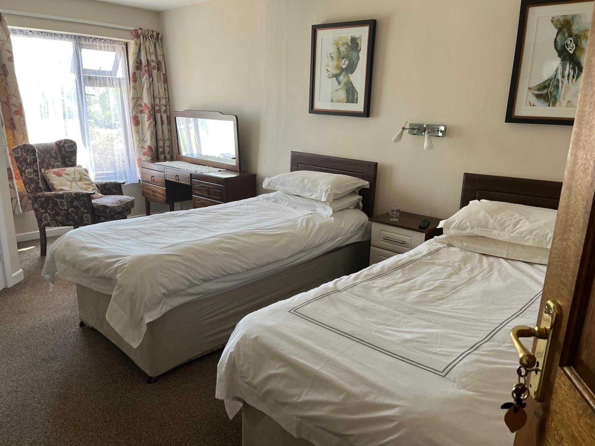 ليستول Palmgrove Bed & Breakfast المظهر الخارجي الصورة